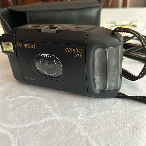 Polaroid Captiva SLR - Picture 4 of 6